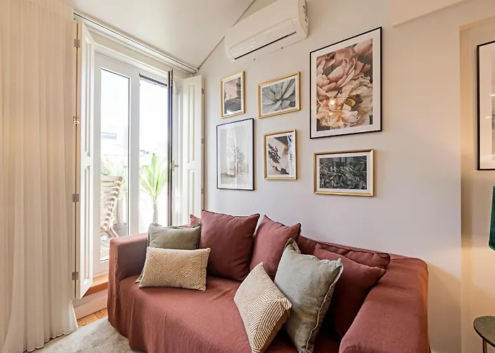 Bonfim Elegant Duplex W/ Ac By Lovelystay